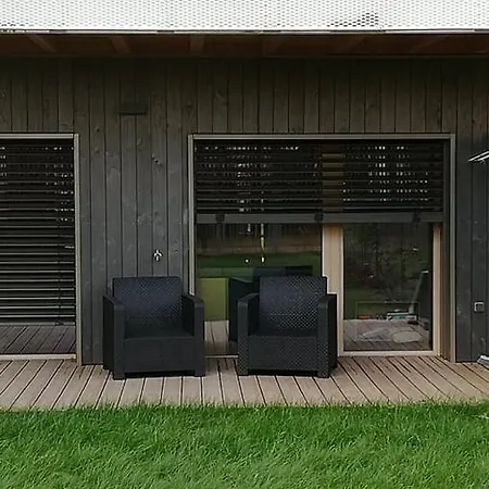 Au Jardin Des 2 Rives 아파트 *